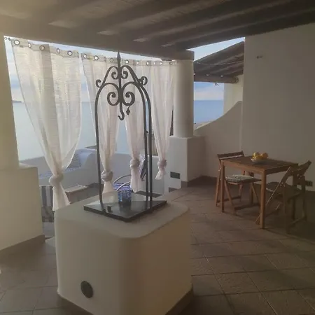 Vakantiehuis Rocche Rosse Acquacalda