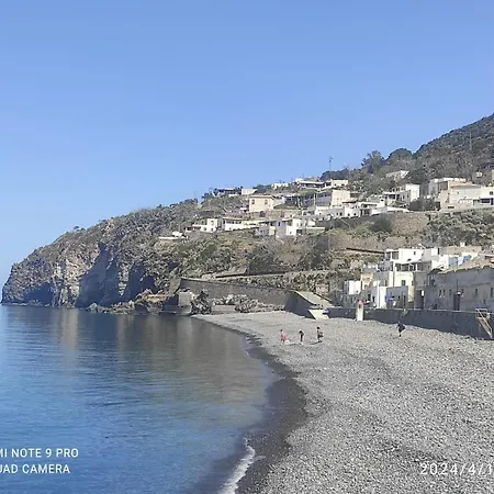 Vakantiehuis Rocche Rosse Acquacalda