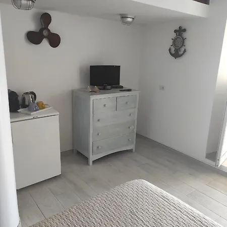 Nyaraló Rocche Rosse Acquacalda