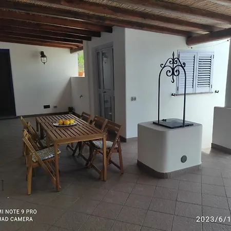 بيت للعطل Rocche Rosse *