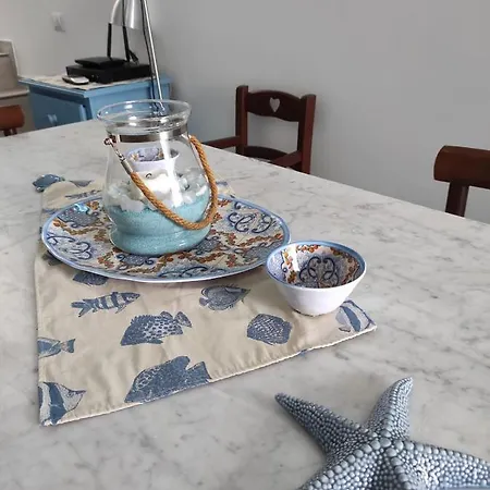 Rocche Rosse بيت للعطل