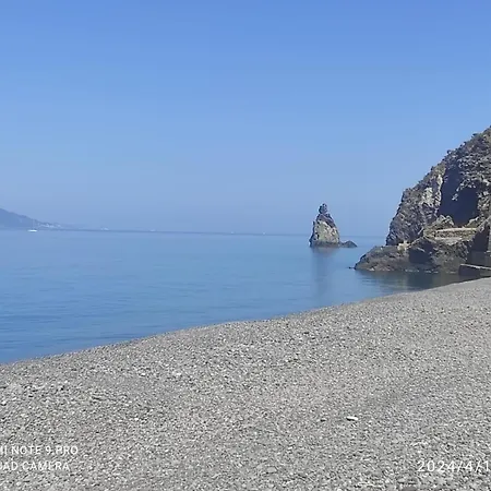 بيت للعطل Rocche Rosse