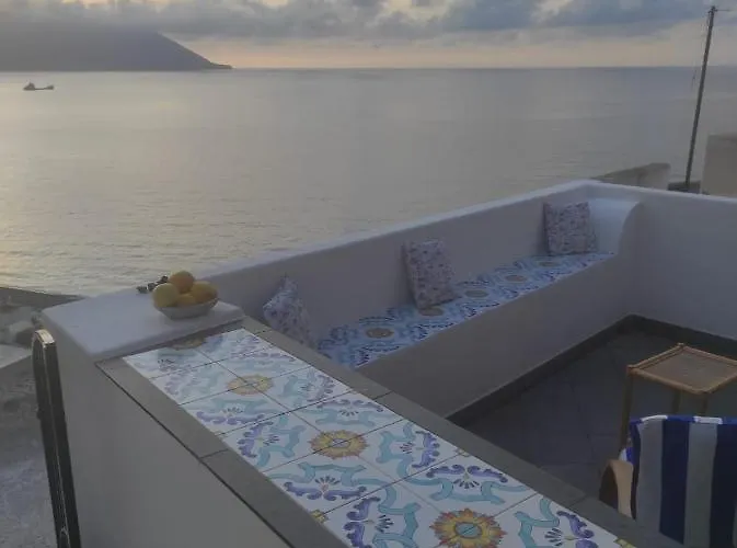 Rocche Rosse Holiday home Acquacalda